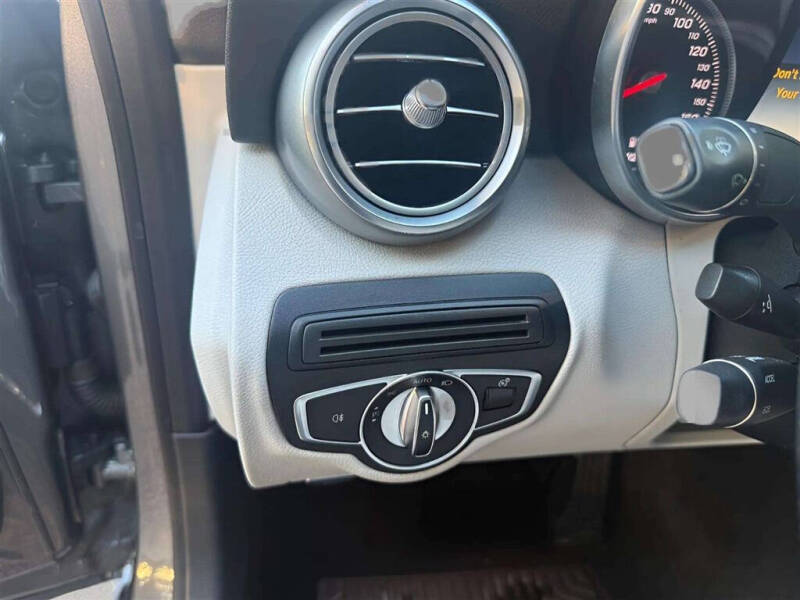 2017 Mercedes-Benz C-Class C 300 4MATIC