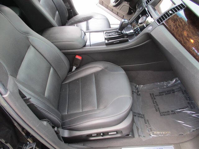 2019 Ford Taurus Limited