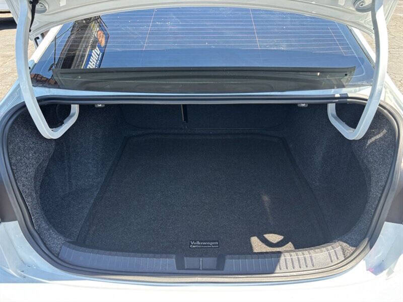 2019 Volkswagen Jetta SE