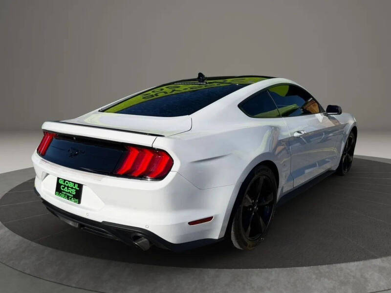 2022 Ford Mustang
