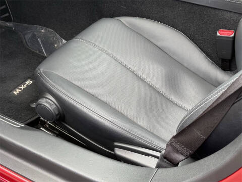 2025 Mazda MX-5 Miata RF Grand Touring