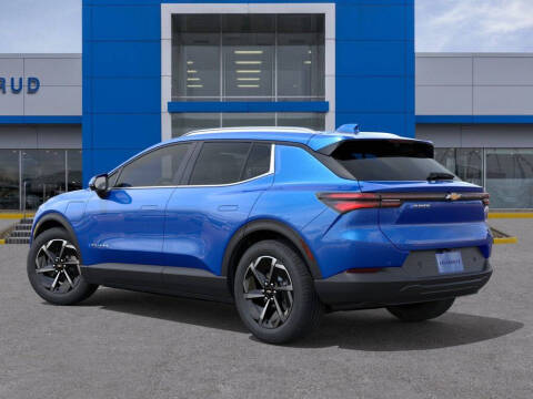 2026 Chevrolet Equinox EV LT 2