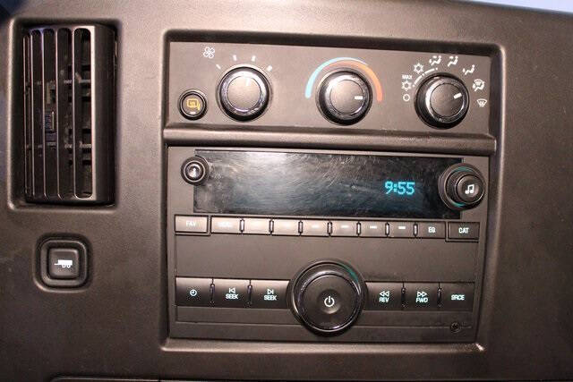 2023 GMC Savana 2500