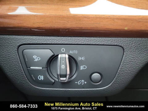 2025 Audi Q5 quattro Premium 40 TFSI