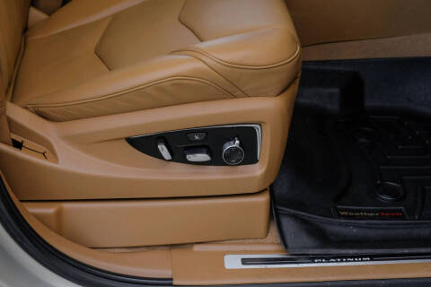2017 Cadillac Escalade ESV Platinum