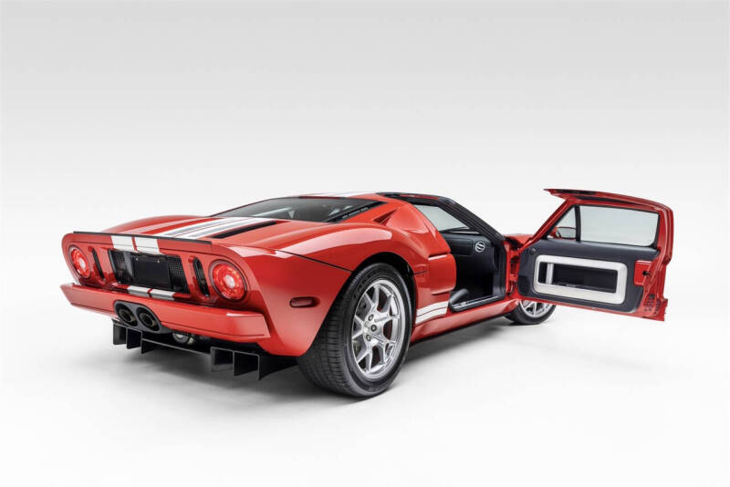 2005 Ford GT