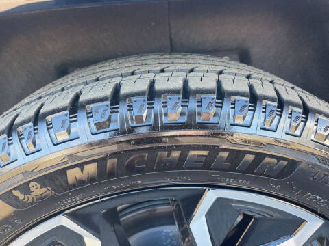 2024 GMC Sierra EV Denali Edition 1