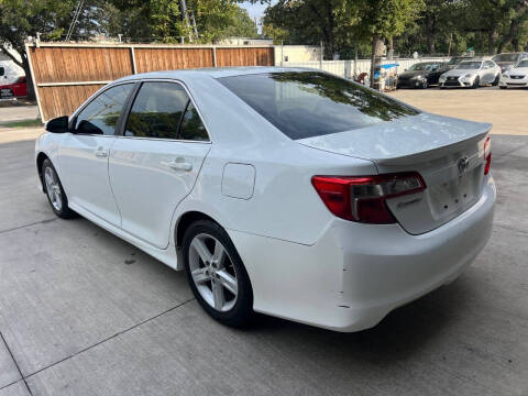 2013 Toyota Camry SE