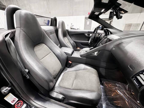 2017 Jaguar F-TYPE Premium