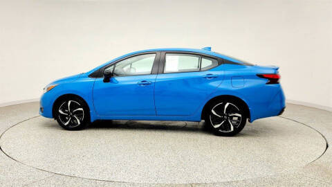 2025 Nissan Versa SR