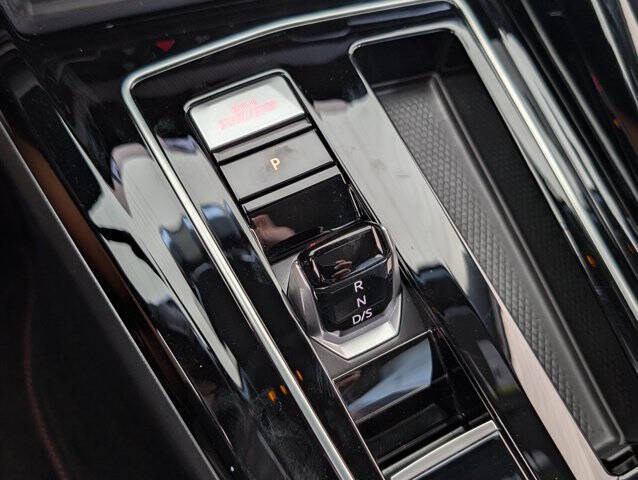 2025 Volkswagen Golf GTI Autobahn