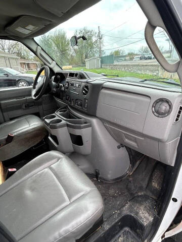 2013 Ford E-Series E-150 XL