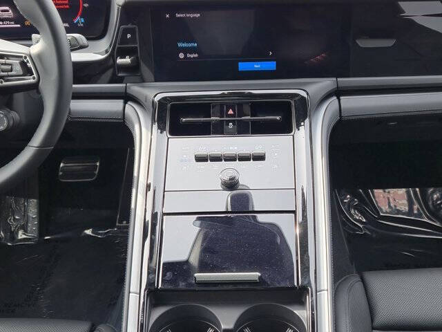 2024 Porsche Panamera 4