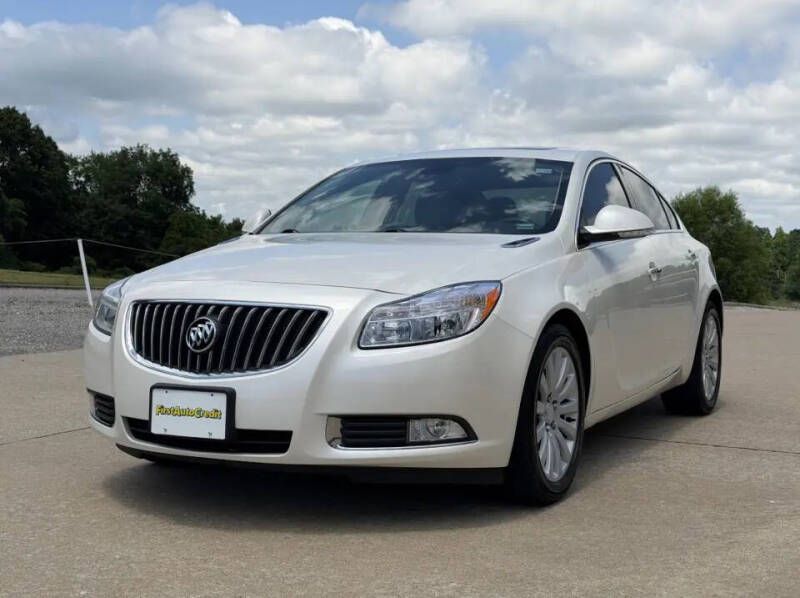2013 Buick Regal Premium 1