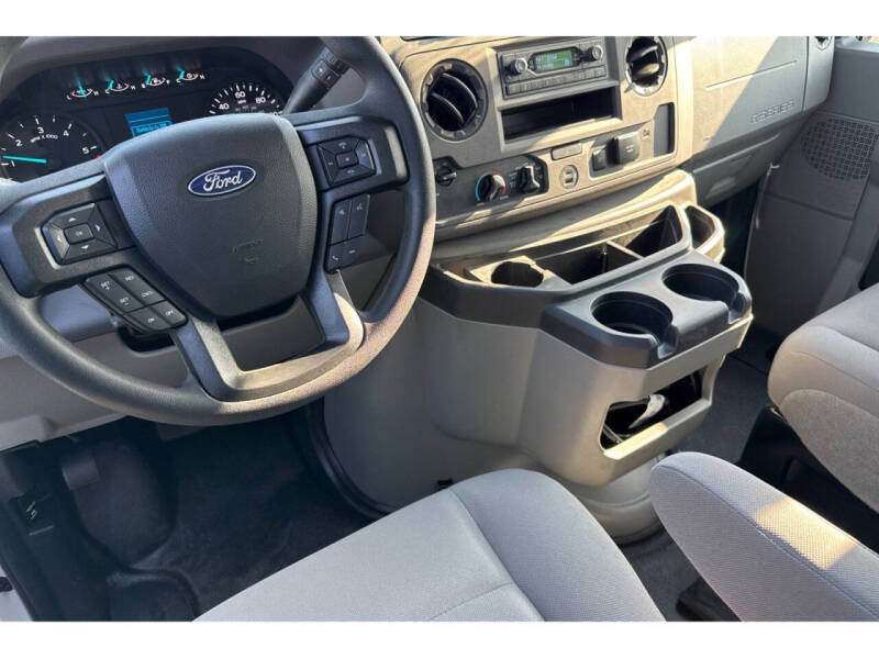 2025 Ford E-Series