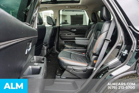 2024 Nissan Pathfinder Platinum