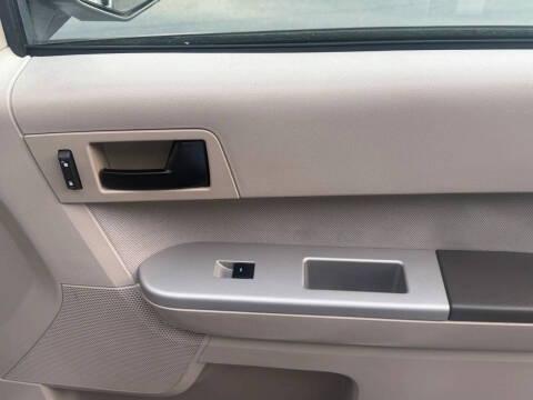 2010 Ford Escape XLT