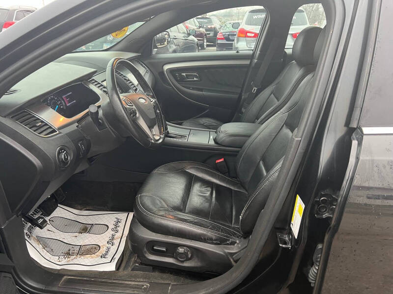 2013 Ford Taurus SEL