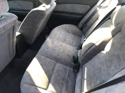 1999 Nissan Maxima SE