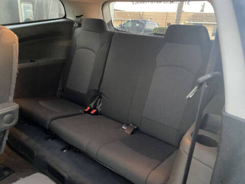 2017 Chevrolet Traverse LT