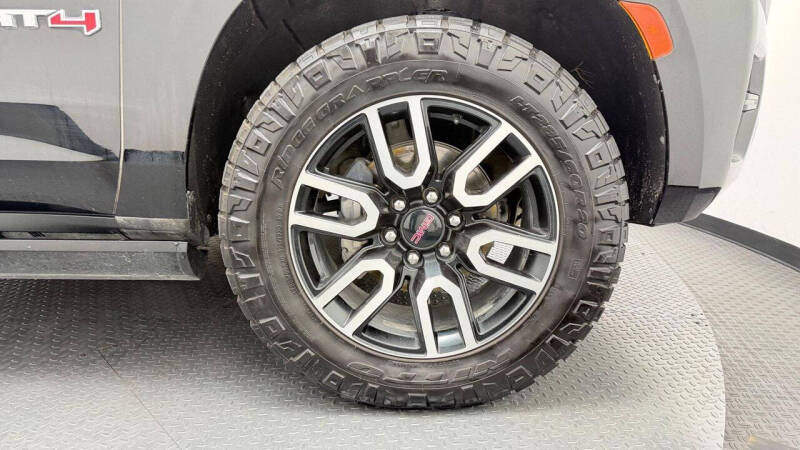2023 GMC Yukon AT4
