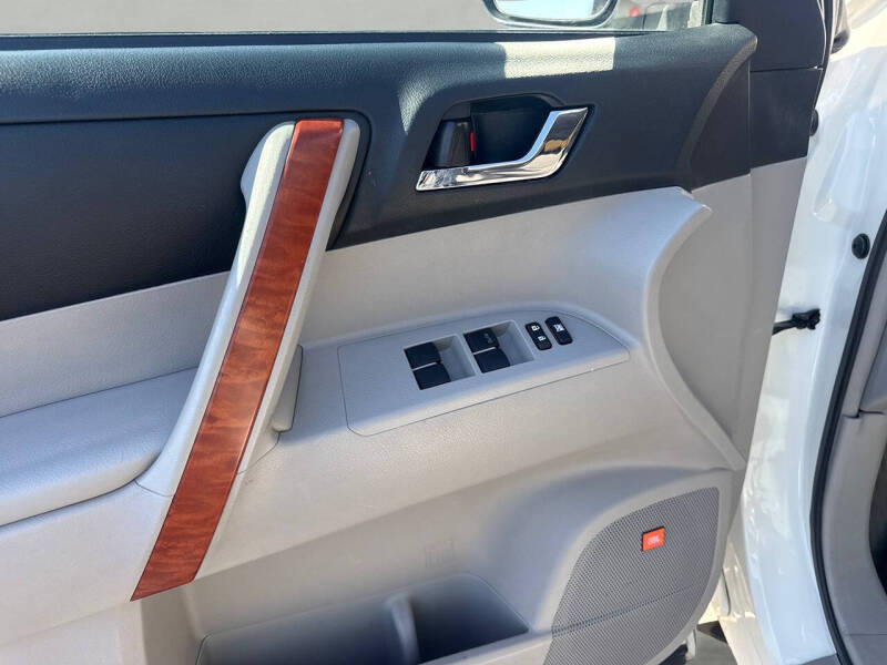 2009 Toyota Highlander Limited