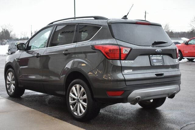 2019 Ford Escape SEL
