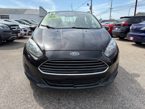 2014 Ford Fiesta SE
