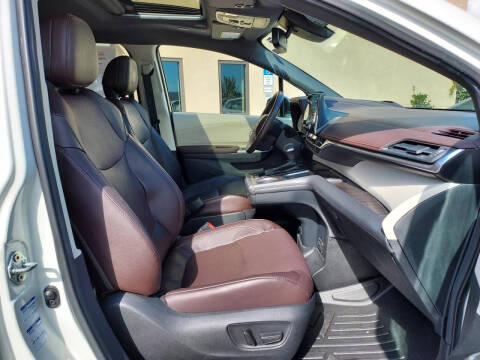 2021 Toyota Sienna Platinum 7-Passenger