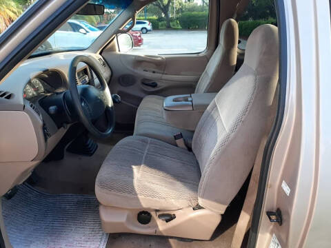1998 Ford F-150 XLT