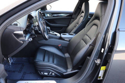 2018 Porsche Panamera 4S