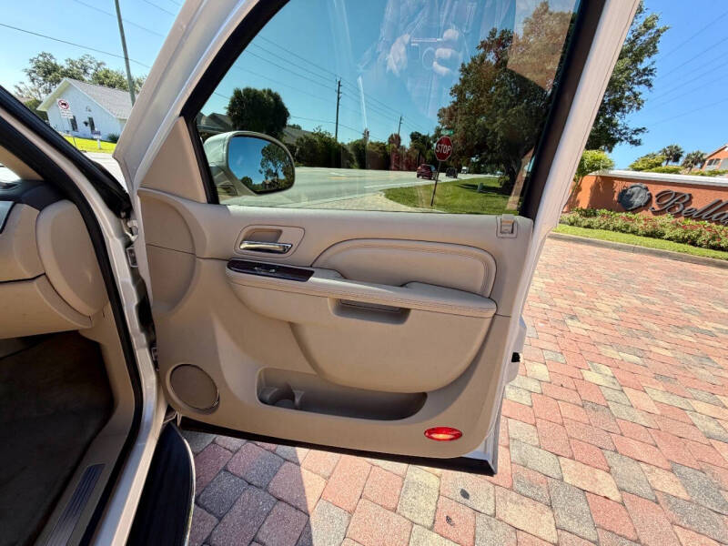 2012 Cadillac Escalade Hybrid