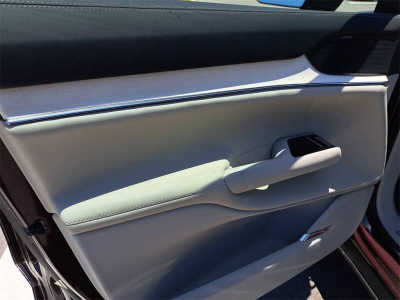 2025 Volvo EX90 Twin Performance Ultra 7P