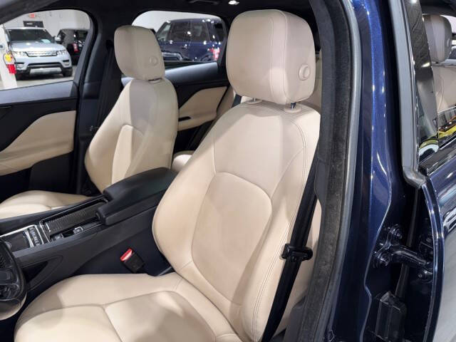 2019 Jaguar F-PACE 30t Premium