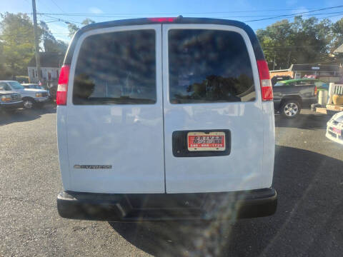 2018 Chevrolet Express 2500