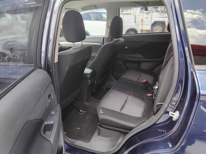 2014 Mitsubishi Outlander SE