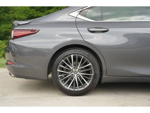 2022 Lexus ES 350