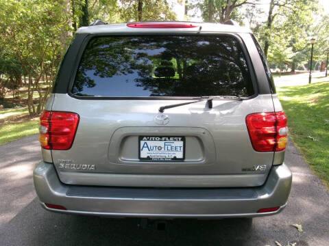 2003 Toyota Sequoia SR5