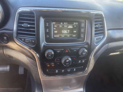 2016 Jeep Grand Cherokee Laredo