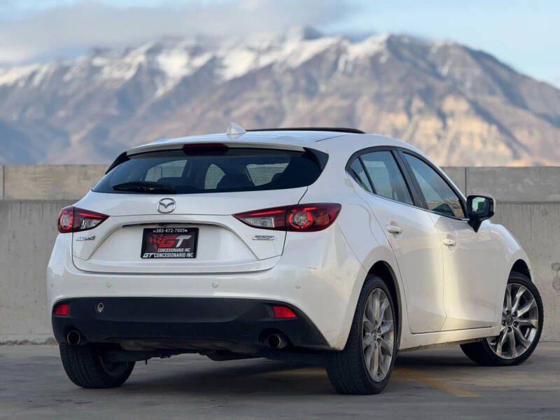 2016 Mazda MAZDA3 s Grand Touring