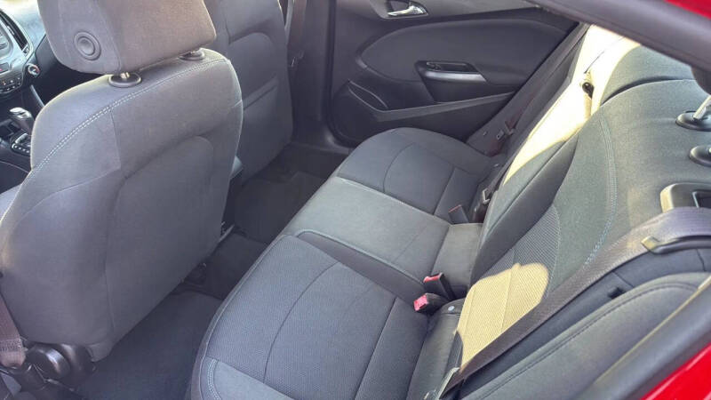2017 Chevrolet Cruze LT Auto