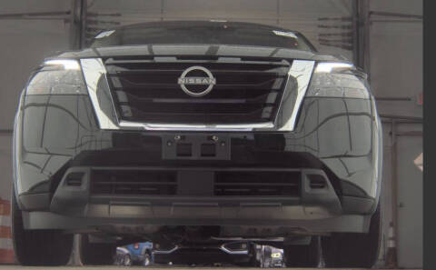 2023 Nissan Pathfinder S