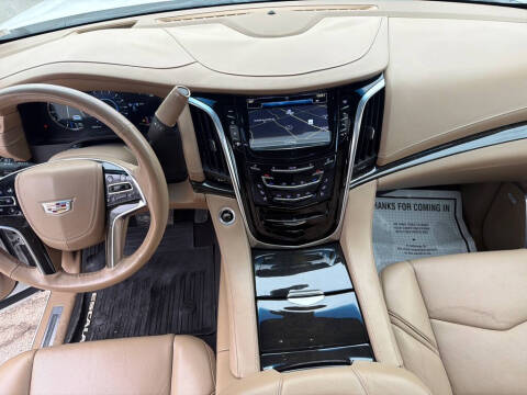 2019 Cadillac Escalade Platinum