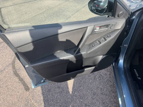 2010 Mazda MAZDA3 i Sport