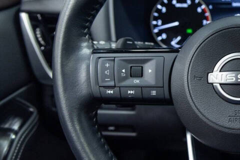 2022 Nissan Rogue SL