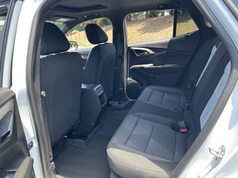 2025 Chevrolet Trax RS