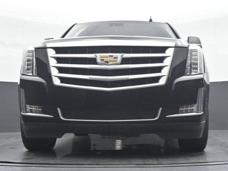 2019 Cadillac Escalade Luxury