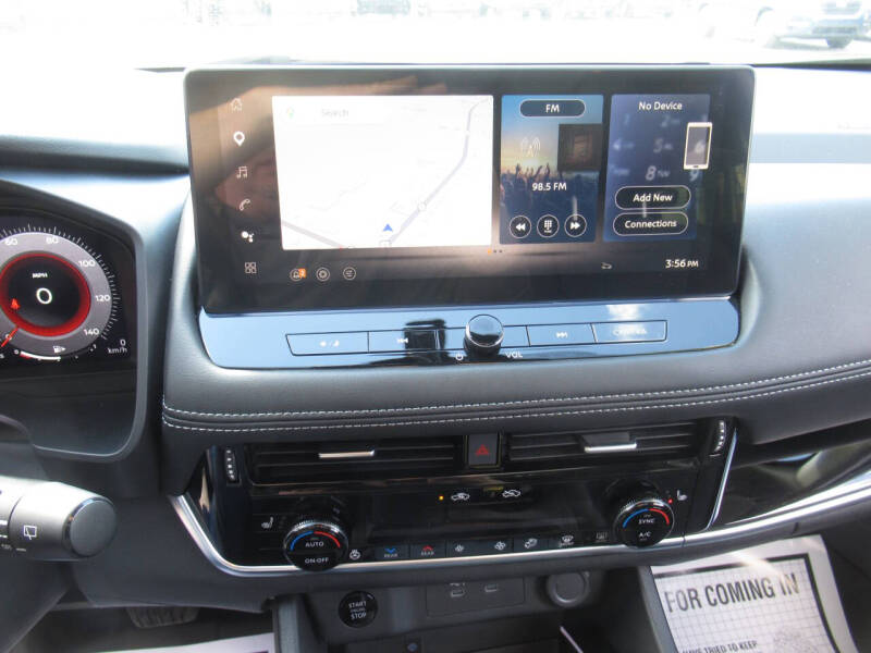 2024 Nissan Rogue SL