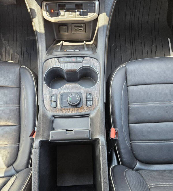 2020 GMC Acadia Denali