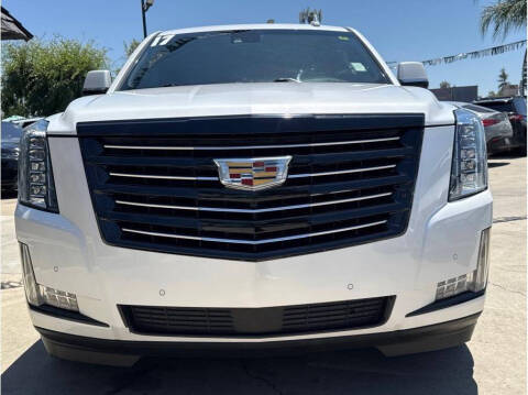 2017 Cadillac Escalade Platinum
